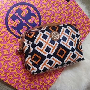Tory burch geometric cosmetic case